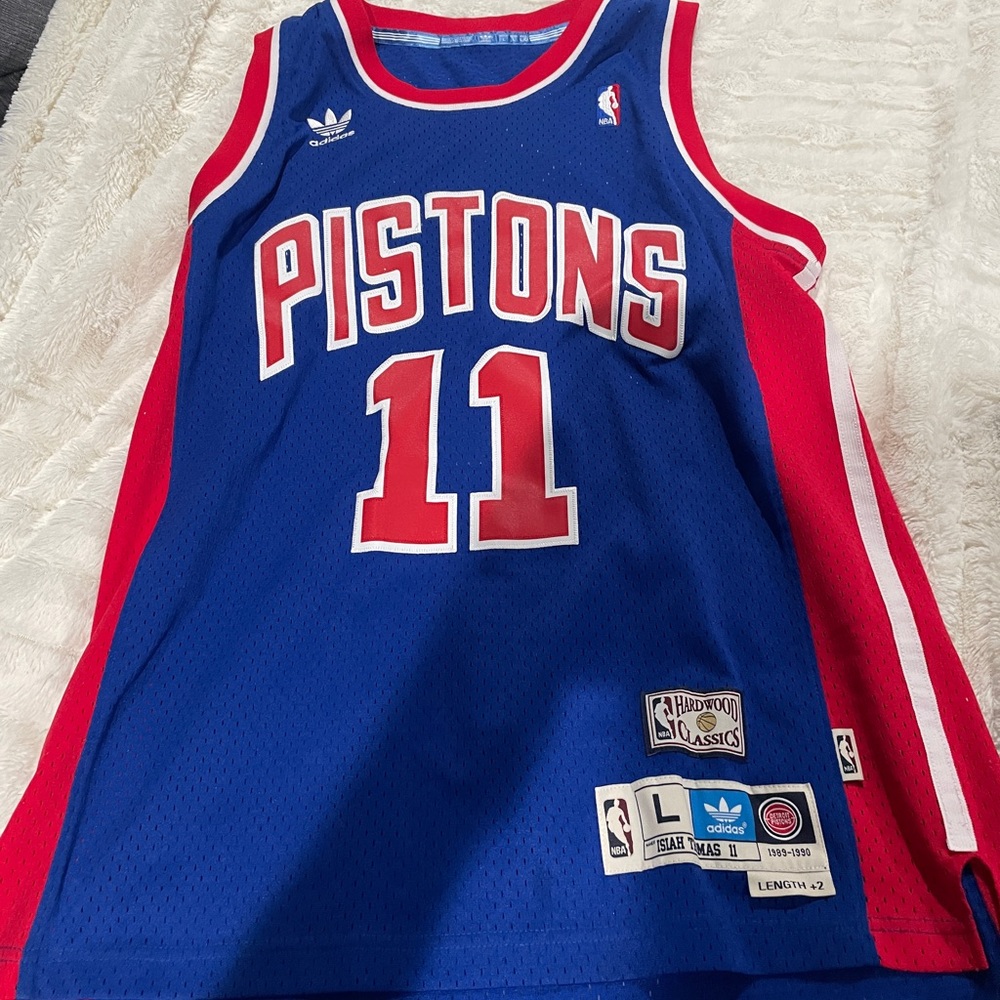 Adidas classic Isaiah Thomas jersey large